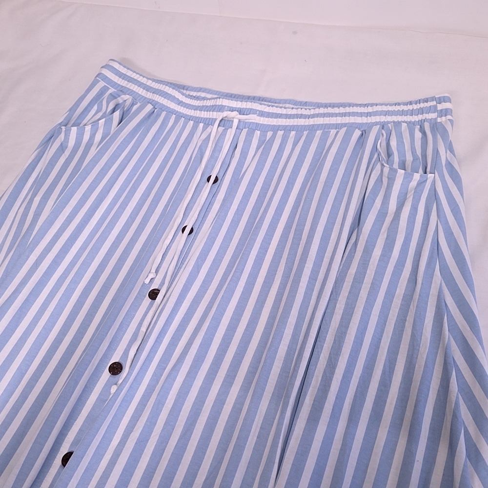 LuLaRoe Skirt Womens 3XL Blue White Striped Pockets Button Front Midi